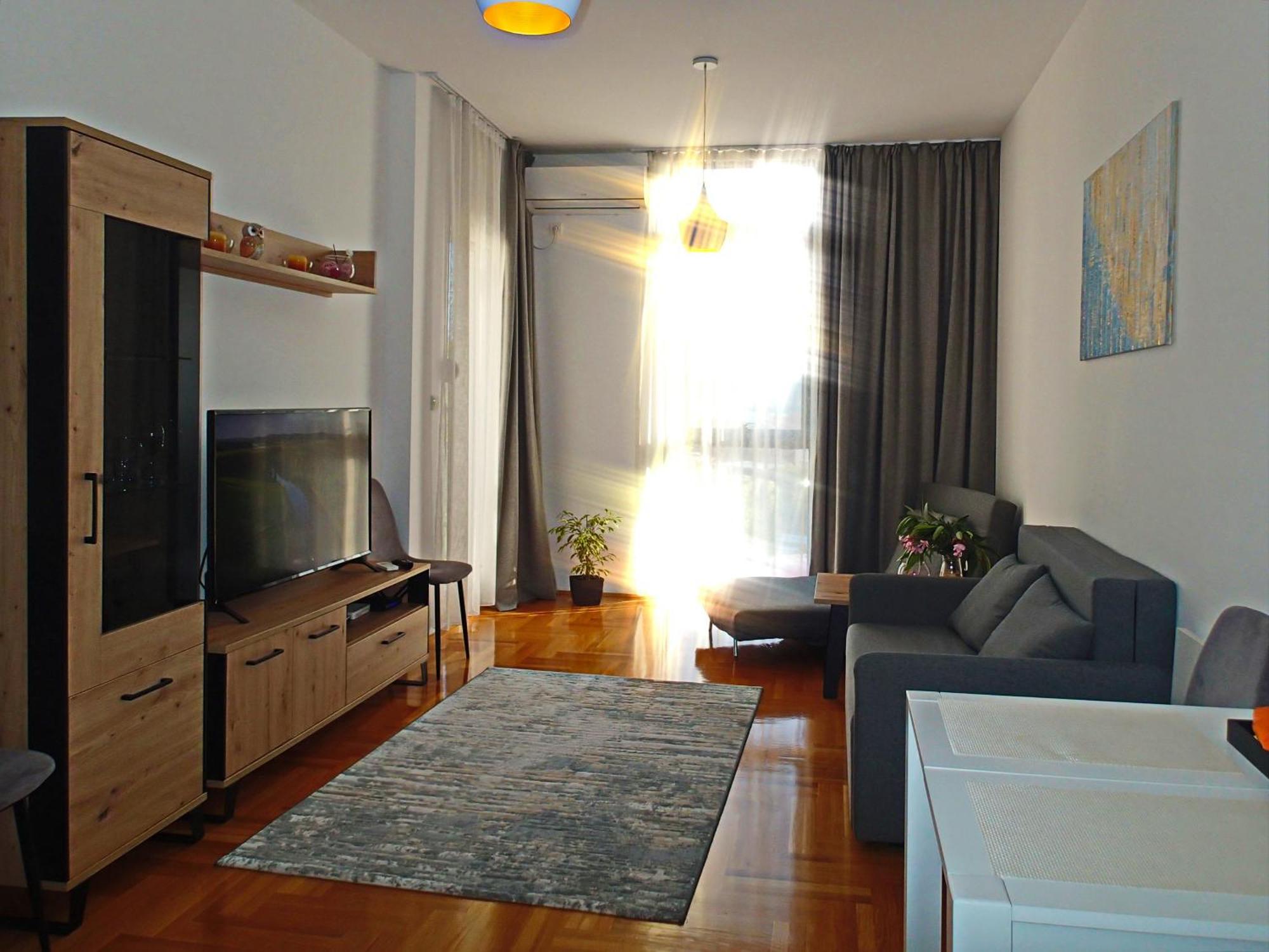 Apartment Sova Tivat Exterior photo